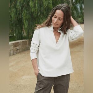 Frank and Eileen Patrick Popover Henley Triple Fleece in Vintage White Size M